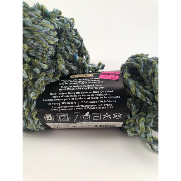 LOT of 2 Skeins Caron Jewel Box 90 yards Color Emerald - Picture 2 of 3